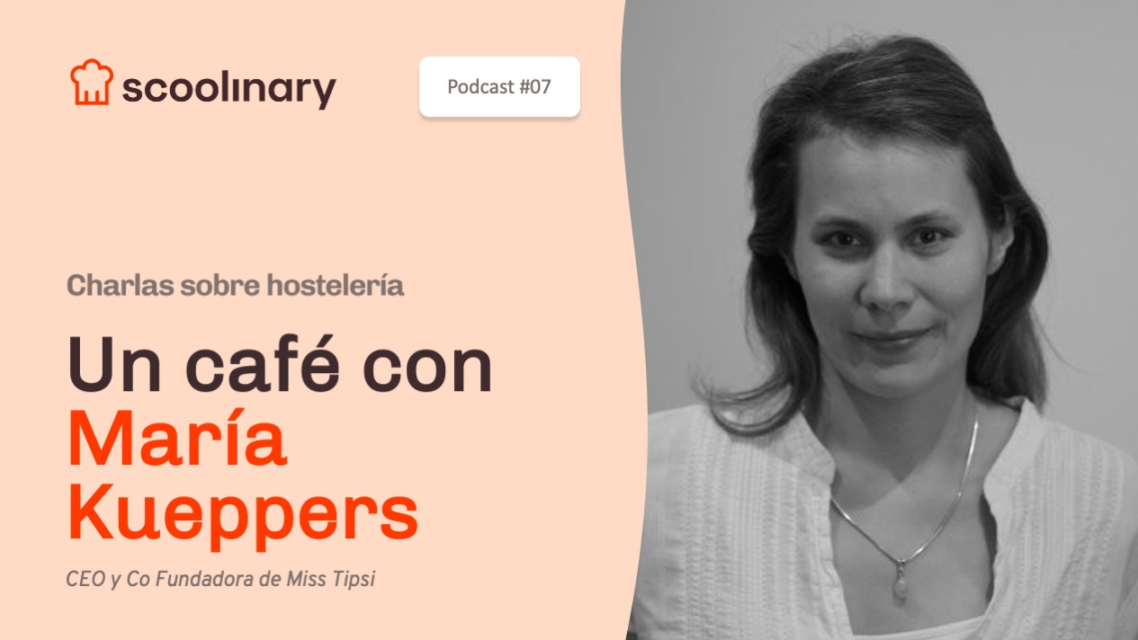 Portada del podcast con María Kueppers
