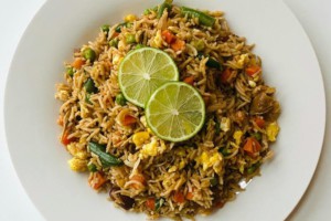 plato de arroz chaufa