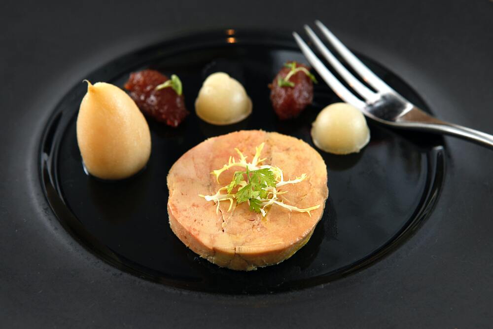 Plato con foie gras
