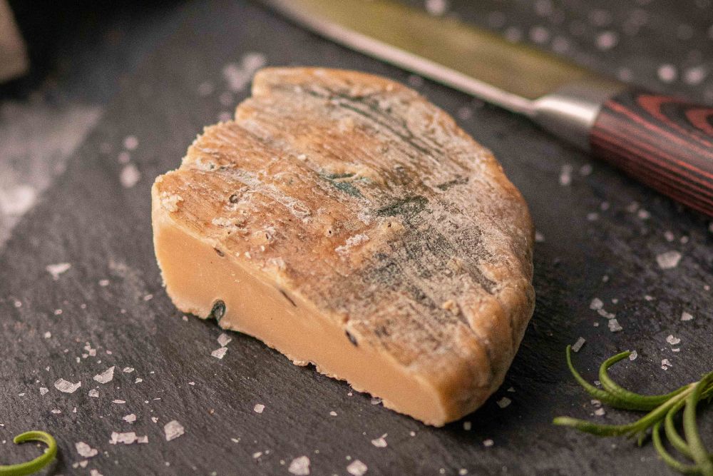 quesos veganos tipo camembert