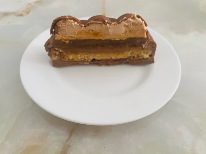 896B943E-6B96-422C-8B83-AC66701FDBFC