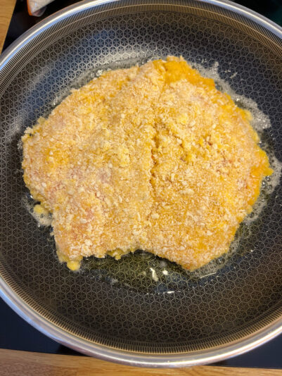 C7DE1BB2-D2CA-4076-8851-6CE276016B91