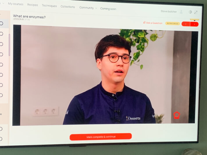 5A59A80C-6E2D-4DED-9571-E5CB3A59794A