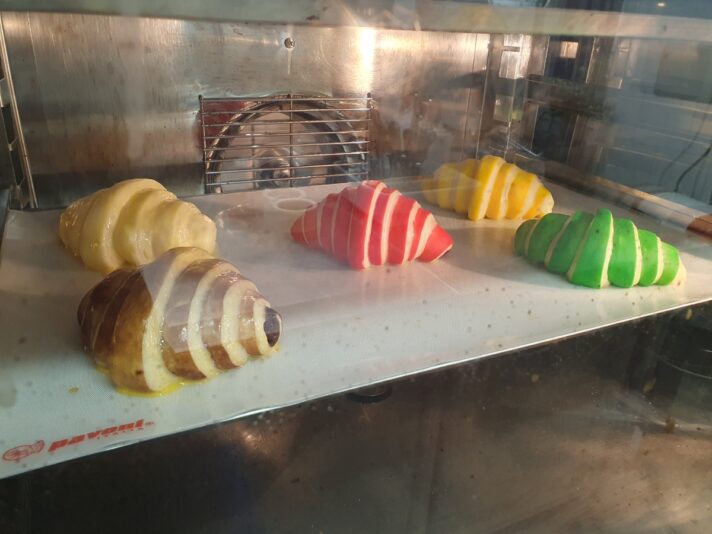 c6b09d96-1fdc-4958-9dd7-00ef66564469