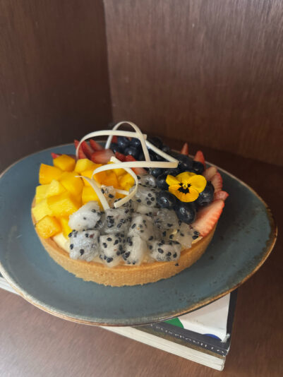 7E032E5B-EF03-4527-AFD5-C850FB9E5B61