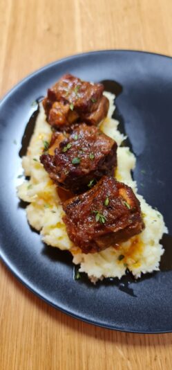 a9485228-d25a-414a-98e4-7a91c048834a