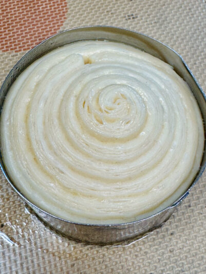 5895B64A-9FF9-4FF7-9603-4BD7F0368F32