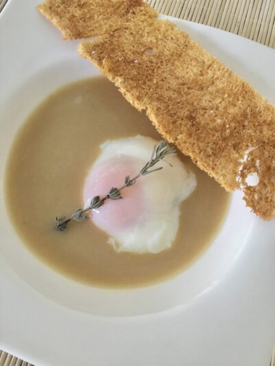 90F9EC26-EC30-4BE2-ACFC-F9AD6872C2AB