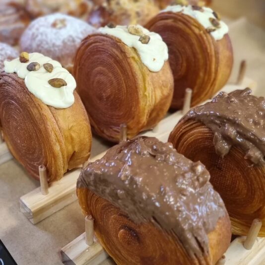 b1b39903-1b04-493c-a804-b743ed26533e