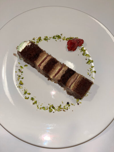 A47C6589-81FE-47BB-8698-CA4403417C5C