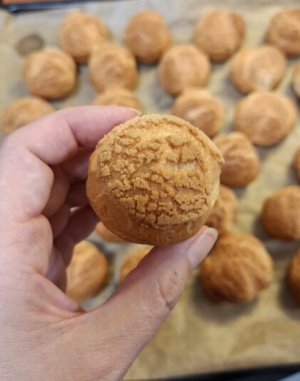 aab5cbd6-52e9-4324-a610-4adeb0565dbb