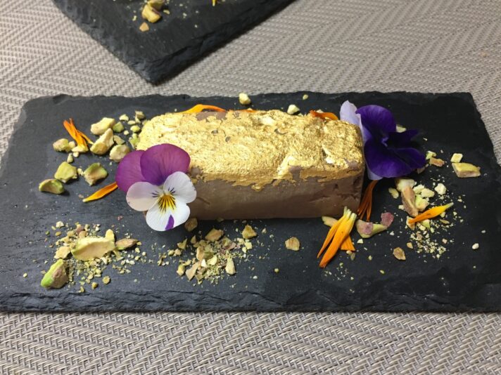 39A49C88-F274-42F5-ADA6-58CF6F1EE824