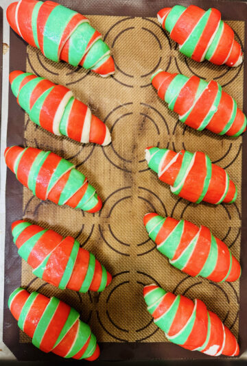 B31074E8-72E9-46A9-AC48-BED1C4C0AA37