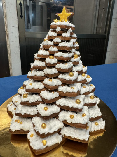 C9BEB7E8-187C-4E89-AD71-C46AFA08FE42