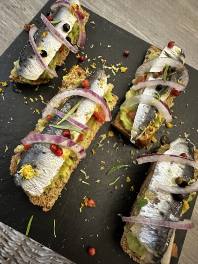 D8633785-E355-41F1-8765-EEF77D56EE86