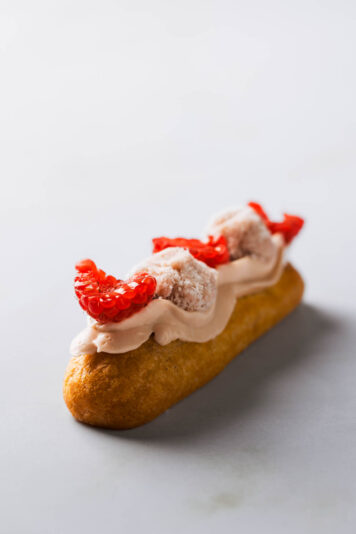 Éclair de frambuesa y coco