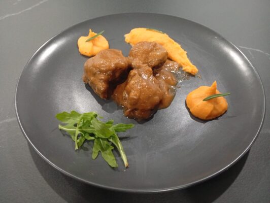 WhatsApp Image 2024-12-20 at 22.54.07