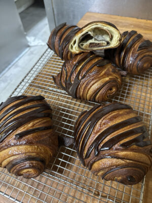 32F52F37-499C-4E6B-8164-1994116750C8