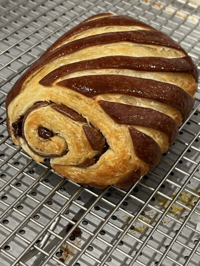 7ED02EC8-6073-42C3-A0B6-CA5D3D8B25A1