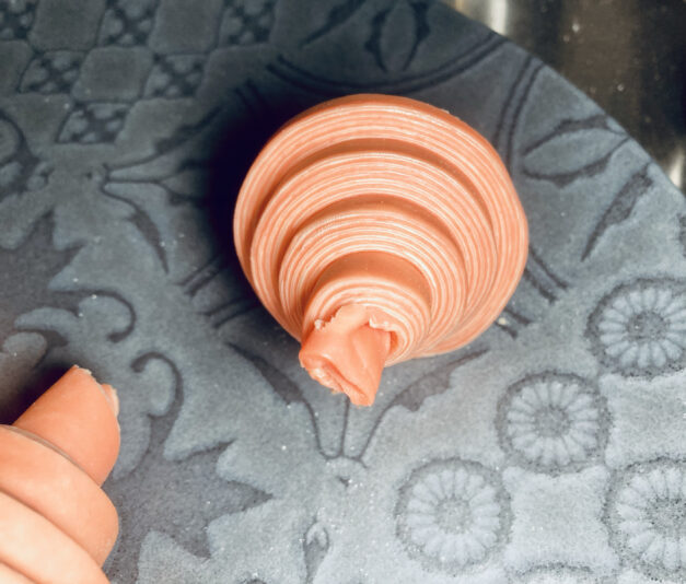 1D84F476-6657-4844-B390-65AB0498392E