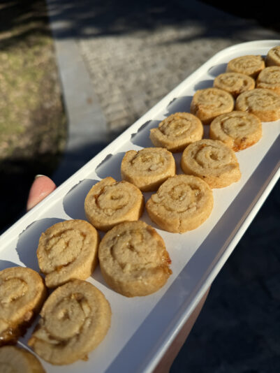 3E67AF44-7E4B-4BDE-BDA7-7F470A03217A