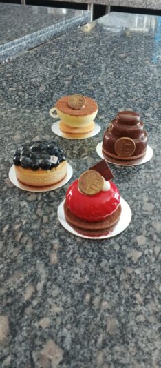 4ac44e4b-8677-42cc-b573-1f2f95b3dbc7