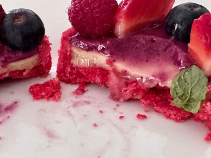 8E5B5899-AC83-4CB8-853E-9172ADA49263