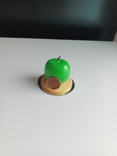 8d4cb919-d12f-4e58-9ffd-d3877a06bdc9