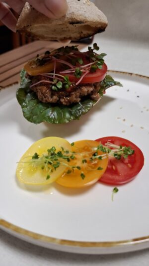 9e475d27-30aa-4c61-b43c-31d82de3a8ca