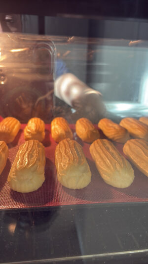 DD6620F6-C825-4B74-B286-1F6AF7F555BC