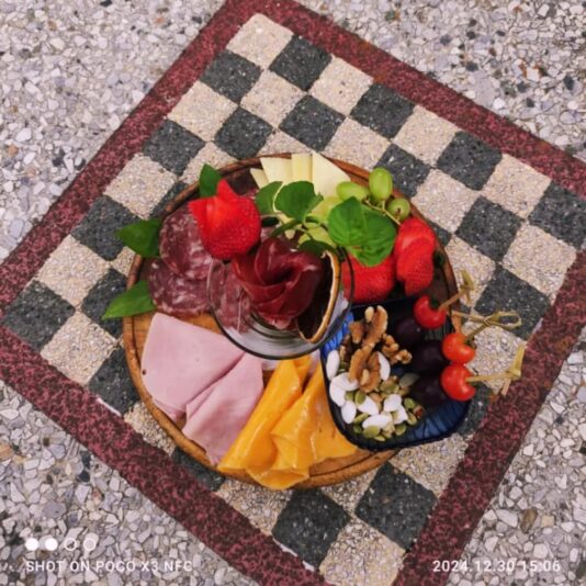 b8537b13-4e79-4b7b-a4eb-32b677948bdd