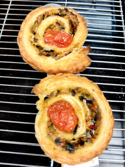 12F5C73F-D820-42E7-8B86-AD1F7A1F78C3