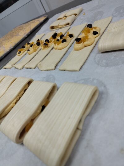 571c9fd2-e6a3-4ed5-b4dc-72df5e3b15e8