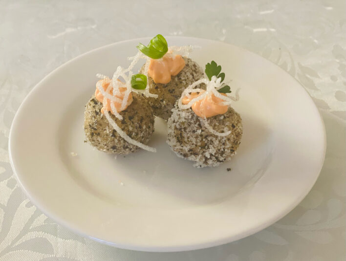 7F0BD971-9B5D-41A8-9A0B-1C3419A9C47E