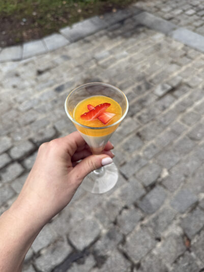 8427F663-9A72-4B97-B161-03566BB21432