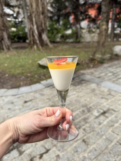 A3F9D2CC-1A67-4665-81C1-35A5B62D303E