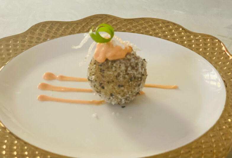 AD8E0869-4E5B-41BB-AF9D-23F03D38F8CC