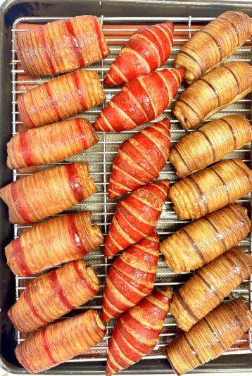 CDC85BF0-301A-4CCC-921D-92086CFE6AC4