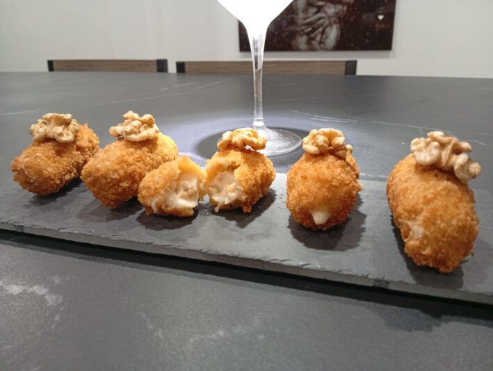 WhatsApp Image 2025-03-12 at 21.26.48 (1)