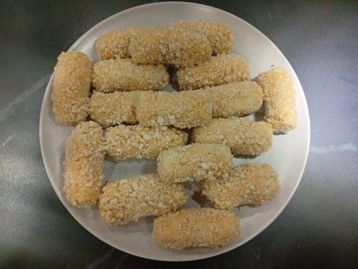 WhatsApp Image 2025-03-12 at 21.28.00