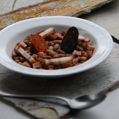 alubias-canela-con-su-compango-beatriz-torija