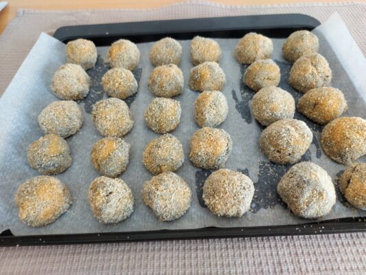 f2298223-ac21-47f3-bc34-e584c2712921