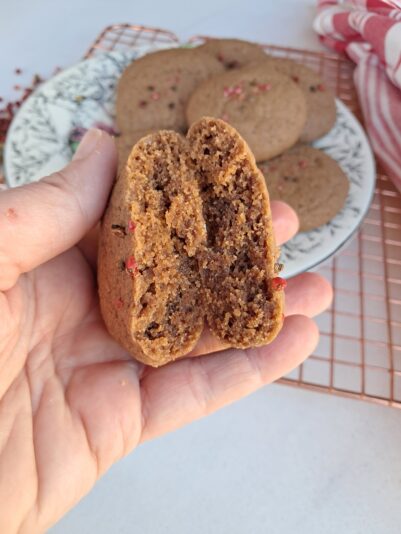 galletas de chocolate con pimienta rosa y cardamomo verde 5 beatriz torija