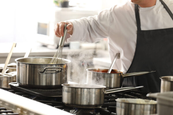 Chef,In,Hotel,Or,Restaurant,Kitchen,Cooking