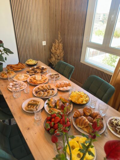 526de4a2-cbb1-4856-9fef-d2a650e6374d