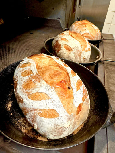 89E6D098-9C89-45E7-A9F0-1BA95C85A062