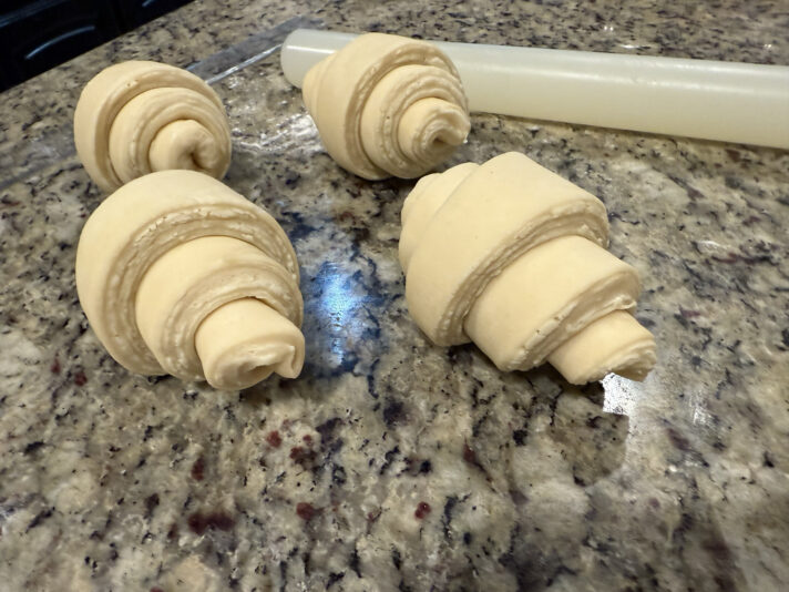 EB2F32F5-6D32-4FB2-A0F7-59A52F68B2A4