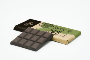 chocolates-perez-tienda-tableta-chocolate-negro-peru-82-cacao-80g-01-300x200