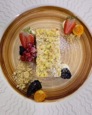 9DFBFB89-1A49-4F99-8C29-629ADA3A8F1E