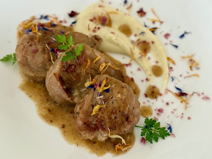 AA4ECD8B-3433-4036-B2C6-265CDABF7C33